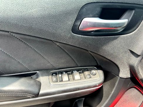 Used 2022 Dodge Charger SXT image 15