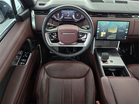 Certified 2024 Land Rover Range Rover Autobiography image 12
