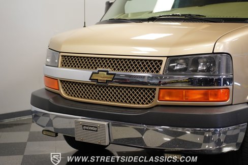Used 2006 Chevrolet Express 1500 w/ Preferred Equipment Group image 19