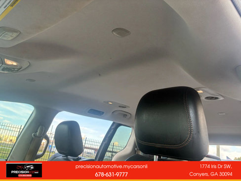 Used 2017 Chrysler Pacifica Touring-L image 11