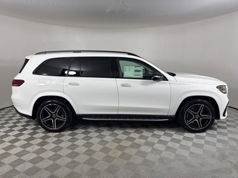 New 2026 Mercedes-Benz GLS 450 4MATIC image 8