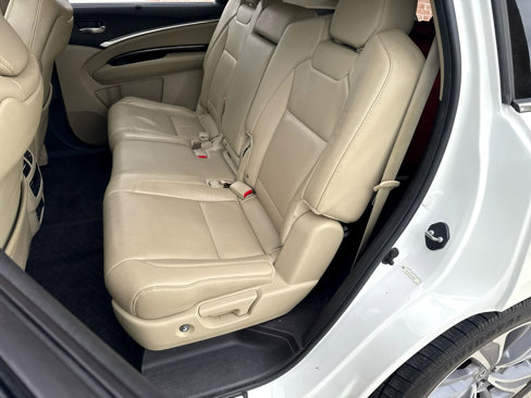 Used 2017 Acura MDX w/ Technology & Entertainment image 28