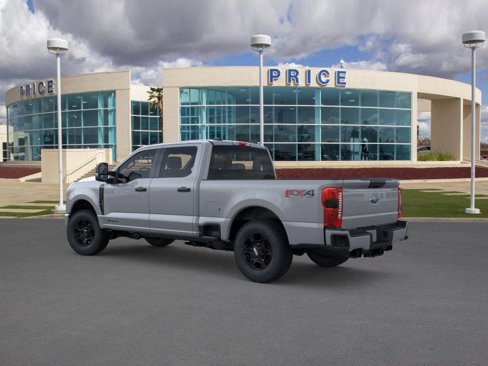 New 2026 Ford F250 4x4 Crew Cab Super Duty image 4