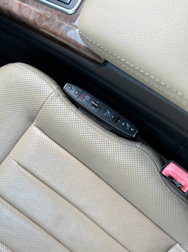 Used 2011 Mercedes-Benz E 550 Sedan image 32