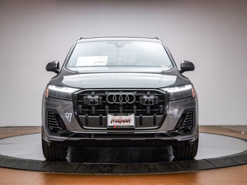 New 2025 Audi Q7 3.0T Prestige image 2