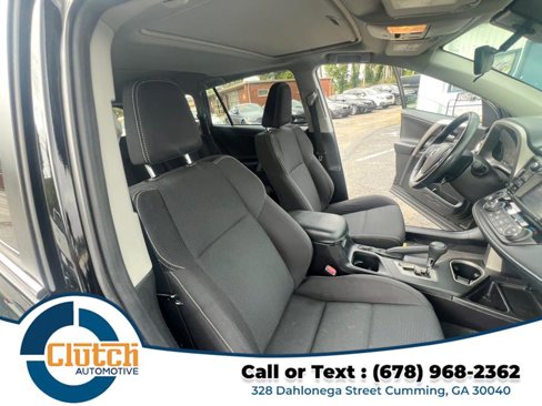 Used 2018 Toyota RAV4 XLE image 21