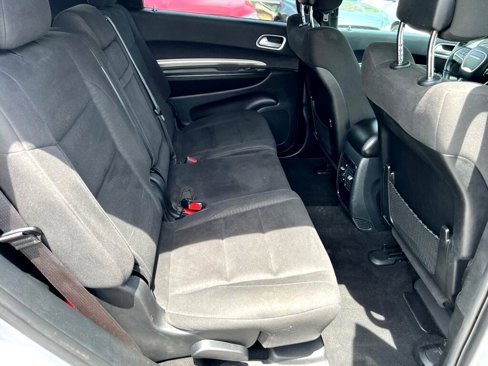 Used 2019 Dodge Durango SXT w/ 3rd Row Seating Group image 11
