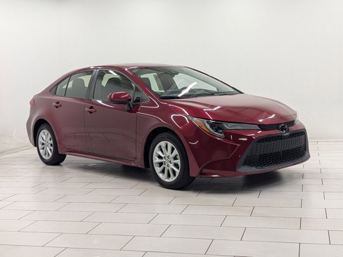 Used 2022 Toyota Corolla LE w/ LE Convenience Package image 16