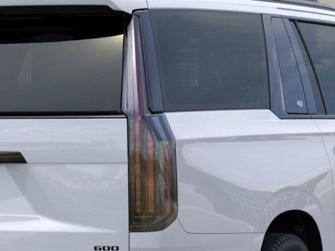 New 2026 Cadillac Escalade ESV Platinum Sport w/ LPO, ONYX Package image 11