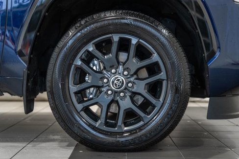 Used 2023 Toyota Sequoia Platinum image 28