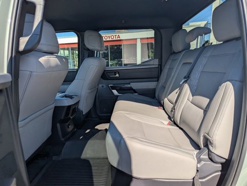 Used 2025 Toyota Tundra Limited image 17