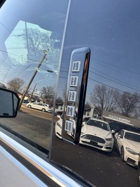 Used 2019 Ford F150 Platinum w/ Equipment Group 701A Luxury image 14