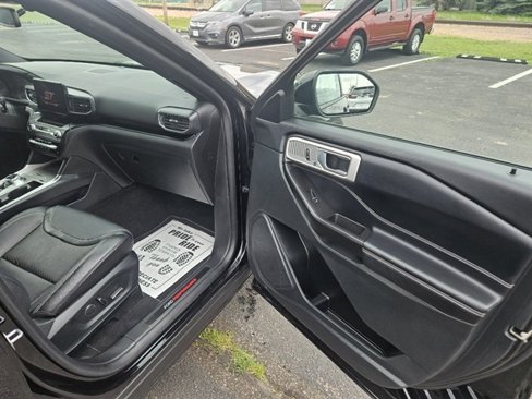 Used 2020 Ford Explorer ST image 16