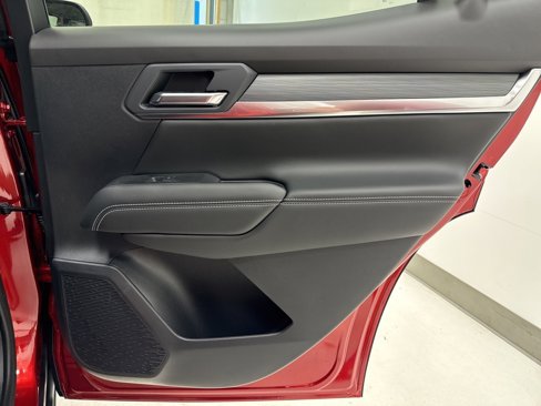 New 2026 GMC Terrain Elevation image 11