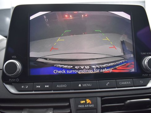 Used 2023 Nissan Altima 2.5 SV image 14
