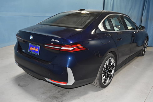 New 2026 BMW 530i xDrive w/ Executive Package image 21