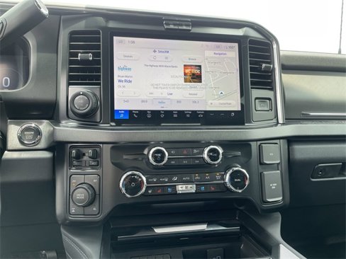 New 2025 Ford F250 Platinum image 20