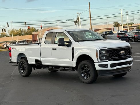 New 2026 Ford F350 4x4 SuperCab Super Duty image 9