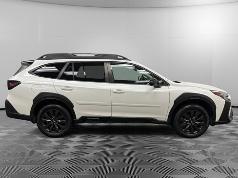 Certified 2023 Subaru Outback Onyx Edition image 6
