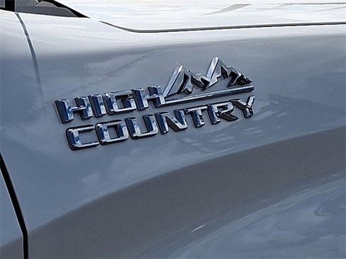 Used 2024 Chevrolet Silverado 1500 High Country w/ Technology Package image 29