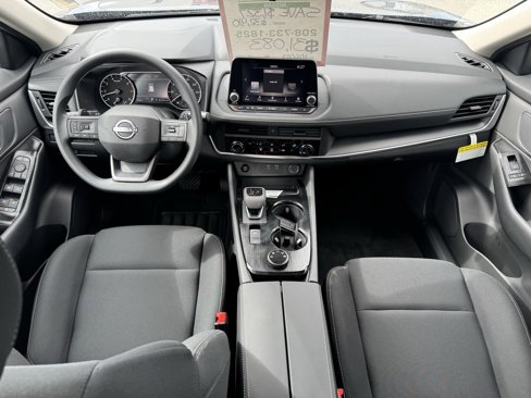 New 2026 Nissan Rogue S image 24