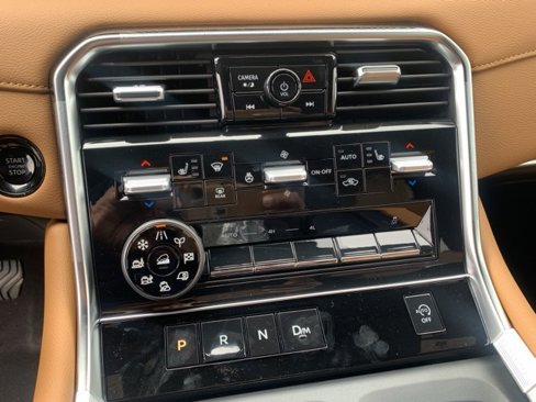 New 2025 Nissan Armada SL image 13