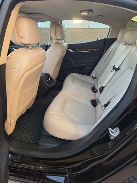 Used 2019 Maserati Ghibli S image 2