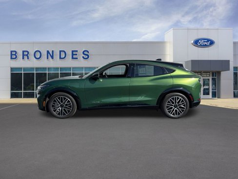 Used 2024 Ford Mustang Mach-E Premium image 1