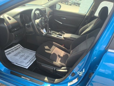 Used 2022 Nissan Sentra SR image 11