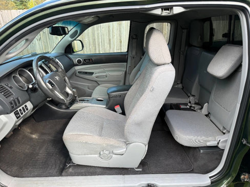 Used 2013 Toyota Tacoma 4x4 Access Cab V6 image 9
