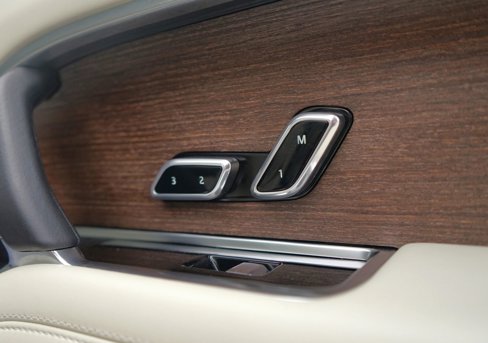 Used 2023 Land Rover Range Rover SE image 37
