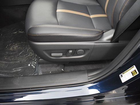 New 2025 MAZDA CX-90 3.3 Turbo w/ Premium Plus Pkg image 11