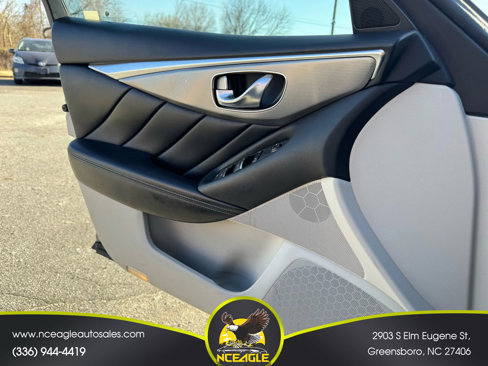 Used 2015 INFINITI Q50 Premium w/ Navigation Package image 23