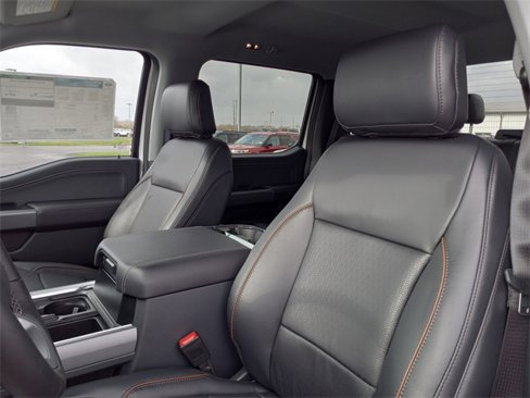 New 2025 Ford F250 Lariat w/ Black Appearance Package image 11