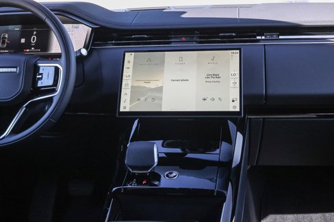 New 2025 Land Rover Range Rover Sport SE image 15