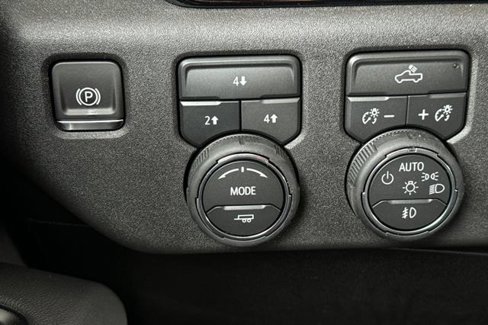New 2026 Chevrolet Silverado 2500 LT image 27