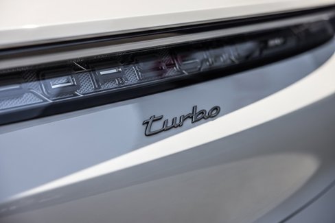 Certified 2025 Porsche Taycan Turbo image 24