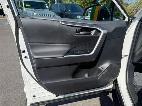 Used 2024 Toyota RAV4 LE image 20