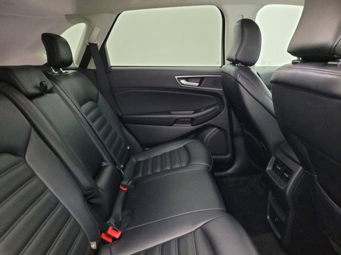 Used 2024 Ford Edge SEL image 19
