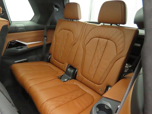 New 2026 BMW ALPINA XB7 image 23