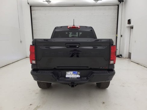 New 2025 Chevrolet Colorado ZR2 w/ Technology Package image 20