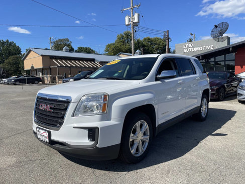 Used 2017 GMC Terrain SLE image 1