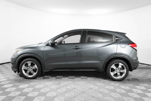 Used 2017 Honda HR-V EX-L image 4