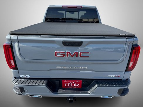 Used 2025 GMC Sierra 1500 AT4 w/ AT4 Preferred Package image 7