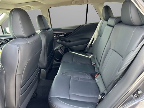 New 2025 Subaru Outback Limited image 10