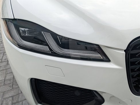 New 2026 Jaguar F-PACE R-Dynamic S image 9