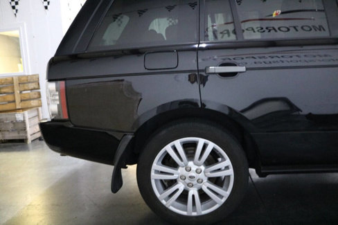 Used 2010 Land Rover Range Rover HSE LUX image 14