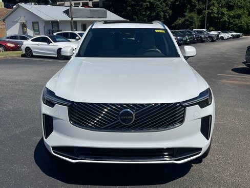 New 2026 Volvo XC90 B6 Plus w/ Protection Package Premier image 10