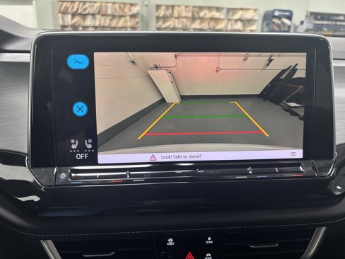 New 2026 Volkswagen Atlas Cross Sport SE image 42