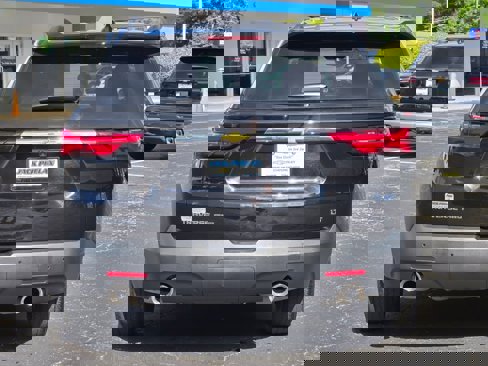 Certified 2023 Chevrolet Traverse LT image 13
